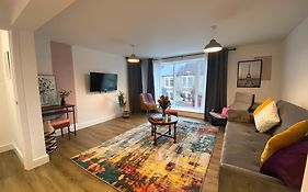 Cambridge Stays Riverside Apart Hotel With 2Br Flats At The City Centre-Parking-Balcony